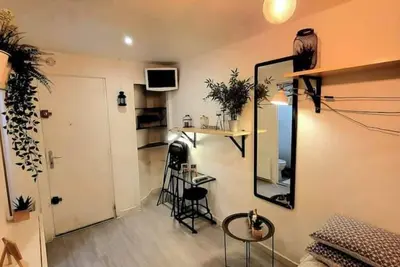 Image de petit cocon tout en charme et moderne! ! ! :)