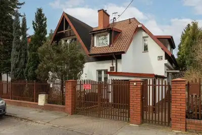 Dostępna 62a | House | Parking