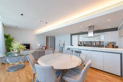 Image de Bluewaters Residence 2 bed Ain Dubai and Marina View