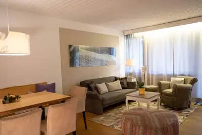 Image de Suite Superior incl. breakfast, balcony & lake view - All Suite Hotel Garni Leithner