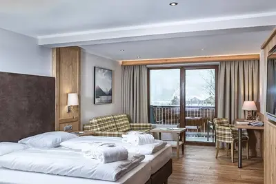 Image de Double room Rofan 1-3 nights (breakfast) - Hotel Pfandler