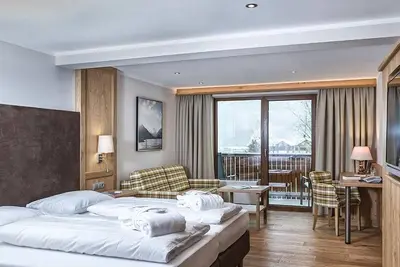 Image de Double room Rofan 1-3 nights (half board) - Hotel Pfandler
