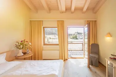 Image de Double room \"Wiesenblume\" with breakfast 7 - Hotel der Wiesenhof