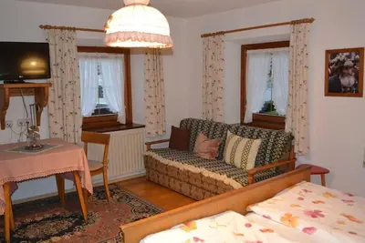 Image de Four-bed room with shower - Landhaus Mayer