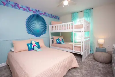 Image de Last Minute Disney Getaway! Private Pool & Themed Bedrooms. Book Now! #60451
