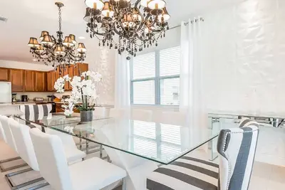 Image de Last Minute Disney! Private Pool, Hot Tub & Themed Bedrooms. Book Now! #60535