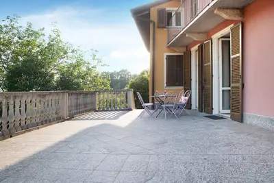 Image de Appartement \"Il Sole Di Calde Lago Maggiore 504\" avec vue sur le lac, balcon et Wi-Fi