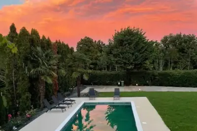 Image de Luxus Apartment mit Privaten Pool