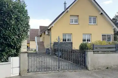 Image de Très bel appartement bien équipé, très bien situé au calme