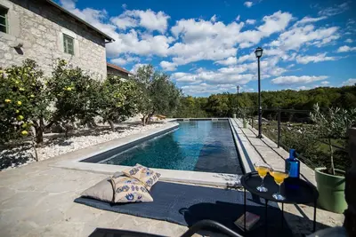 Image de Villa Ana - Rustic Stone Villa with Swimming Pool