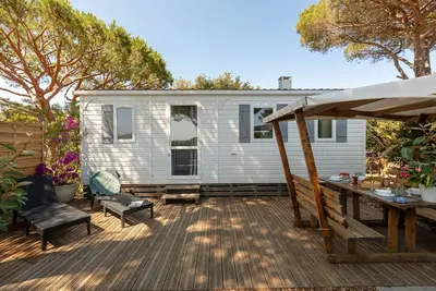 Image de L’Arbousier, mobil-home cosy vue mer