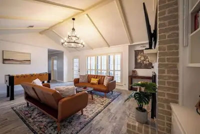 Image de Beauty Cozy Modern 4BRs Home