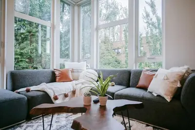 Image de Walk to Space Needle from a Vibrant Cap Hill Loft