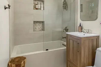Image de Welcome Home - Napa Valley Wine Country Retreat