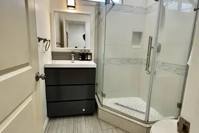 Image de Luxury condo near by Disneyland