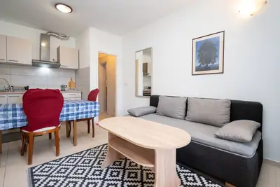 Image de Appartement de deux chambres prés de la plage Zadar - Diklo, Zadar (A-20894-b)