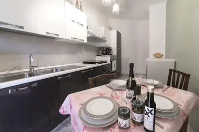 Image de Flat with A\/C 650m from the beaches | Ap32