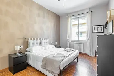 Image de Florence Modern & Bright Apartment!