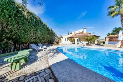 Image de Xenia, villa à louer à Calpe pour 12 pax avec piscine privée