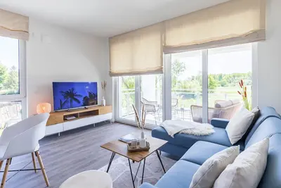 Image de White Villas The Sea Loft - Center | Balcony | Meadow view | 300m beach |