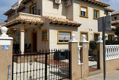 Image de Quad house / villa basic renovation 2023 - 900 m to the beach