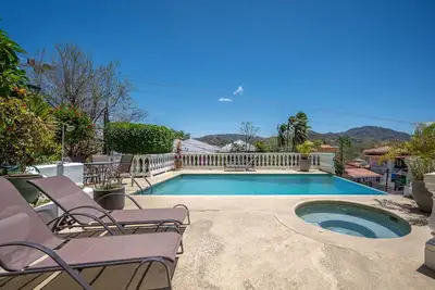 Image de Marina Real 6 Gorgeous Condo, Great Location!