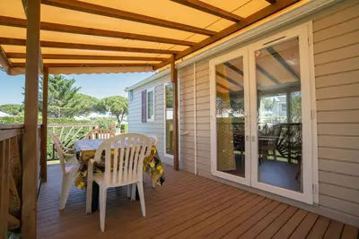 Image de Caravane \"Mobilhome 373\" avec jardin privé