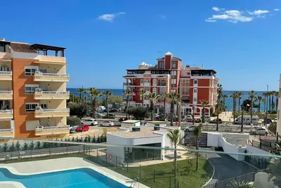 Image de Appartement \"Sun Garden\" avec vue sur la mer, Wi-Fi et climatisation