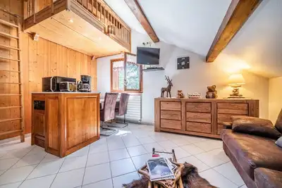 Image de Studio 'Au RĂŞve Savoyard 6' avec vue montagne, pour 4 personnes