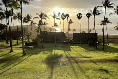 Image de Oceanfront Condo - Newly Remodeled furnishings- Beautiful sunsets every night!