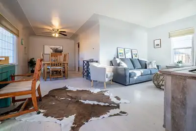 Image de Charming Cody Home - sleeps 5, walking distance to downtown!