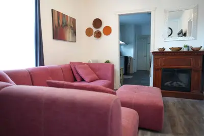 Image de Cosy Calm Apartement, No stairs, Parking, Amenities, Park, Lake, Downtown, Airport