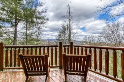Image de Moose Manor, free WiFi, game-room, Hot Tub