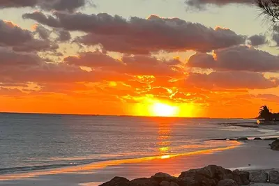 Pristine white sand beachfront condo in Freeport, Grand Bahama. New Owners.