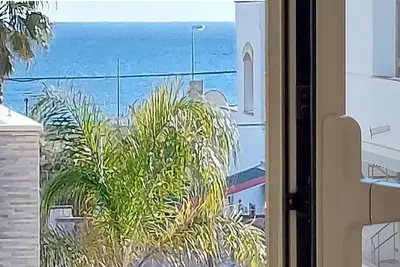 Image de Sea view apartment in Pescoluse facing the beach
