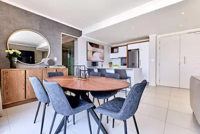 Image de Luxury 2 bed en-suite on the 10th floor with views