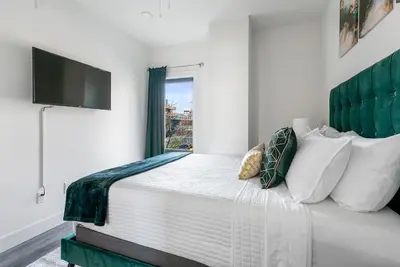 Image de 2 bedroom 2 bath -  Free Parking.