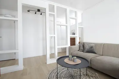 Nature Closeby: Stunning View w/ kitchen. Sleeps 5 people!