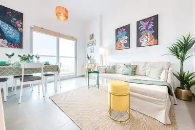 Image de Vibrant 1br in Bella Rose Al Barsha South by Deluxe Holiday Homes