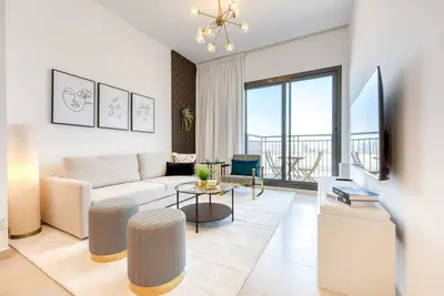 Image de Spotless 1br at Una Town Square Dubailand by Deluxe Holiday Homes