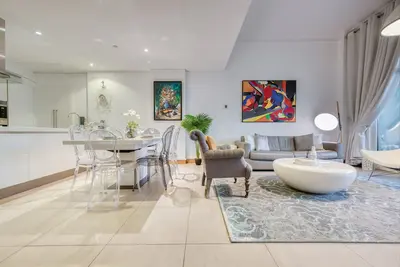 Image de Lively 1 Br at Al Nabat Shoreline 8 Palm Jumeirah by Deluxe Holiday Homes