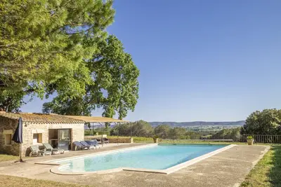 Image de Gîte Tresques - maison de vacances charmante et rurale à Tresques, Gard, France