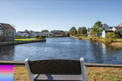 Image de Hidden Gem! Just minutes to O. C. & Fenwick