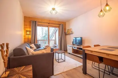 Image de 3ème étage, vue montagne, balcon, télévision, 52m², Valmorel