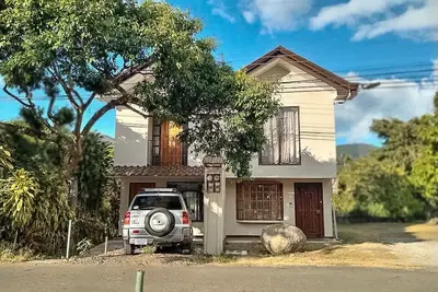 Image de Exclusive, Luxury, clean and conveniently located in front of piscinas El Bajo