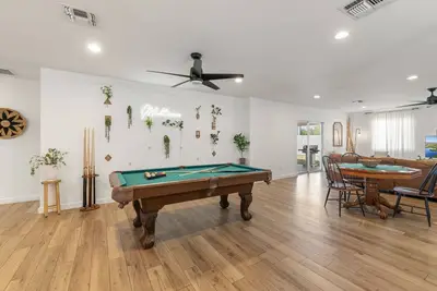 Image de 8th ave New · Luxury | Hot Tub | Sleeps 10