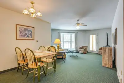 Image de Pigeon Retreat w/ Community Pool & Hot Tub!