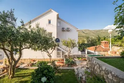 Image de 90m2 Beautiful family apartment with sea view