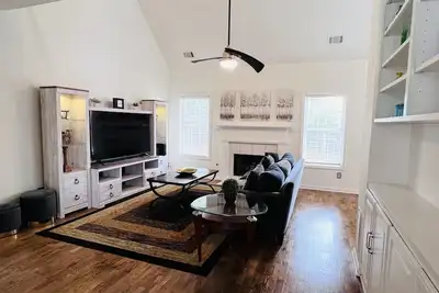 Image de 4 Br home quiet and peaceful