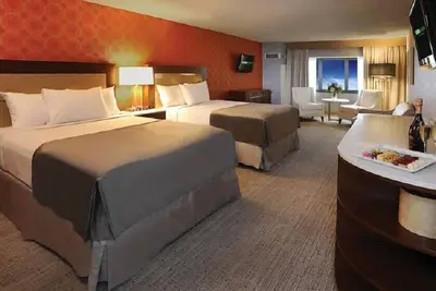Image de 1-Bedroom Suite at a  Hotel